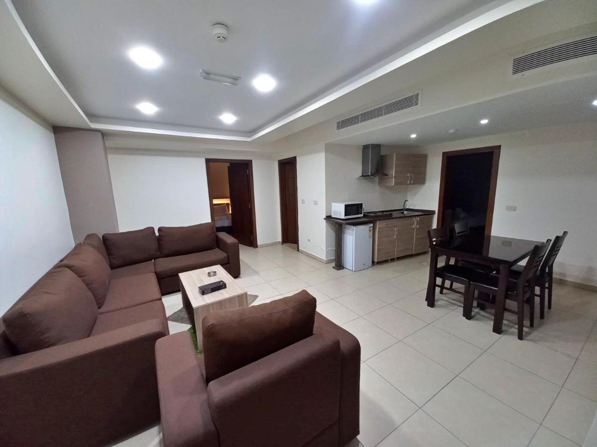 Lujain Hotel فندق النور واللجين Amman Ngoại thất bức ảnh