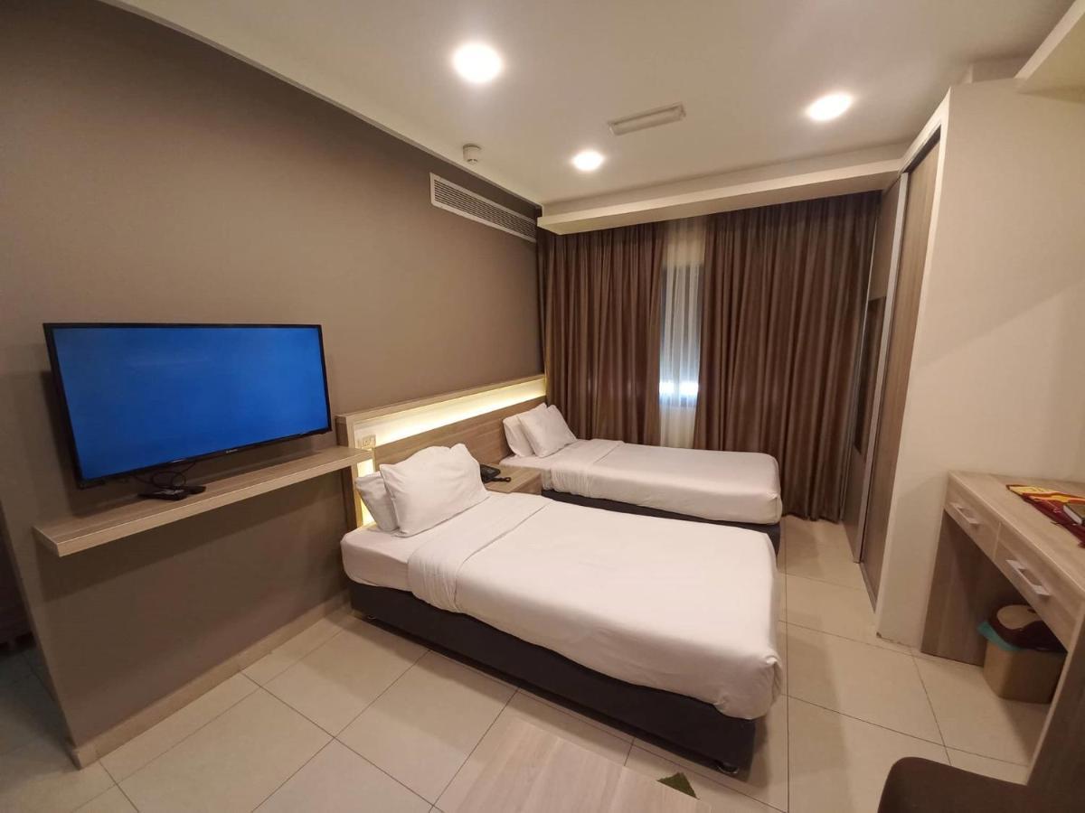 Lujain Hotel فندق النور واللجين Amman Ngoại thất bức ảnh