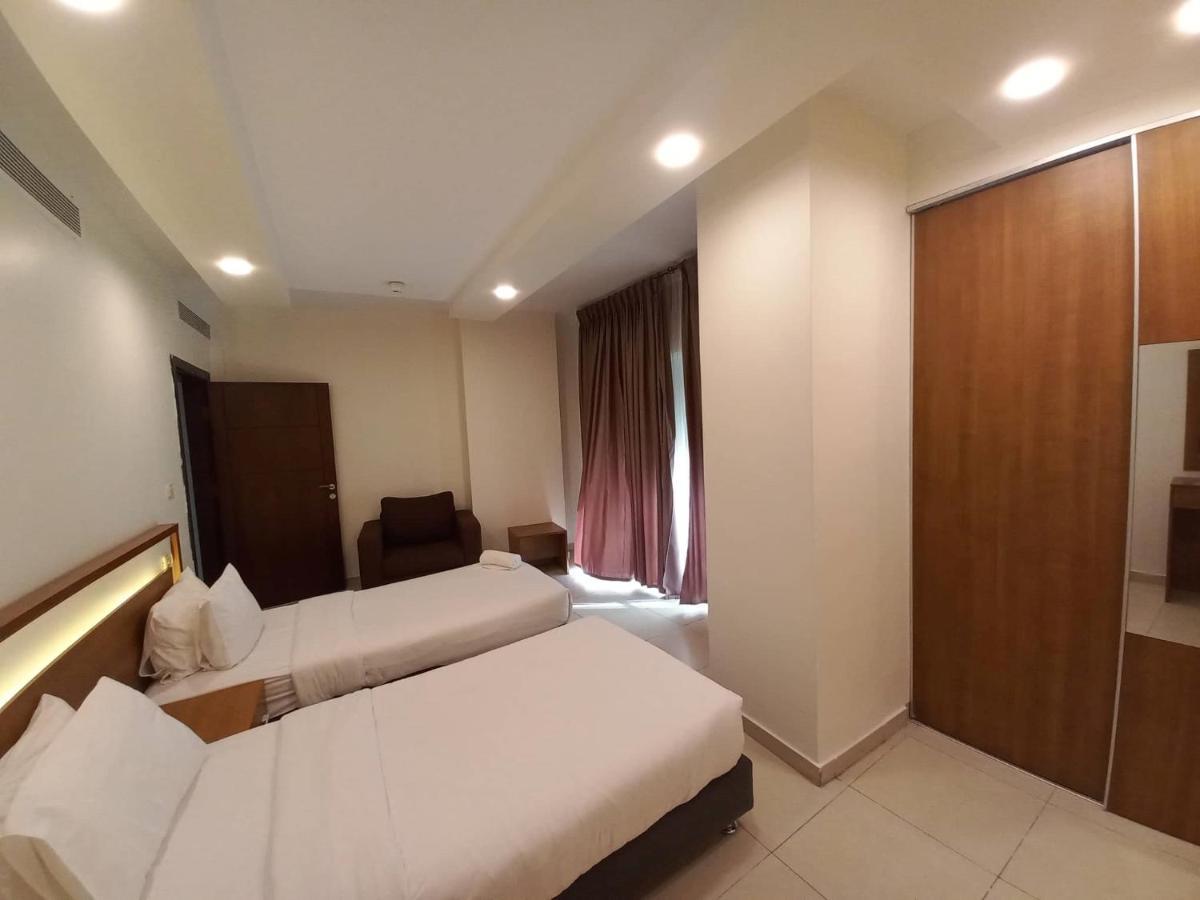 Lujain Hotel فندق النور واللجين Amman Ngoại thất bức ảnh
