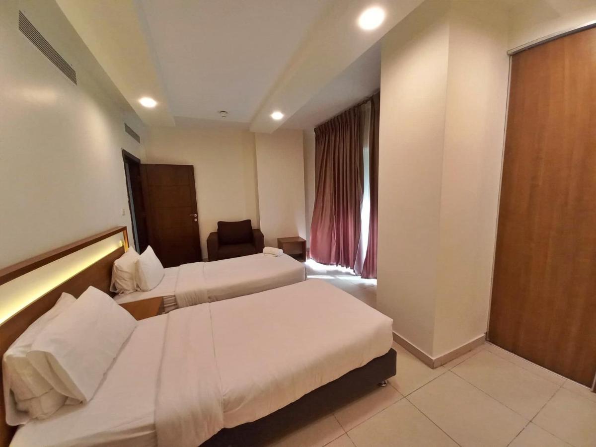 Lujain Hotel فندق النور واللجين Amman Ngoại thất bức ảnh