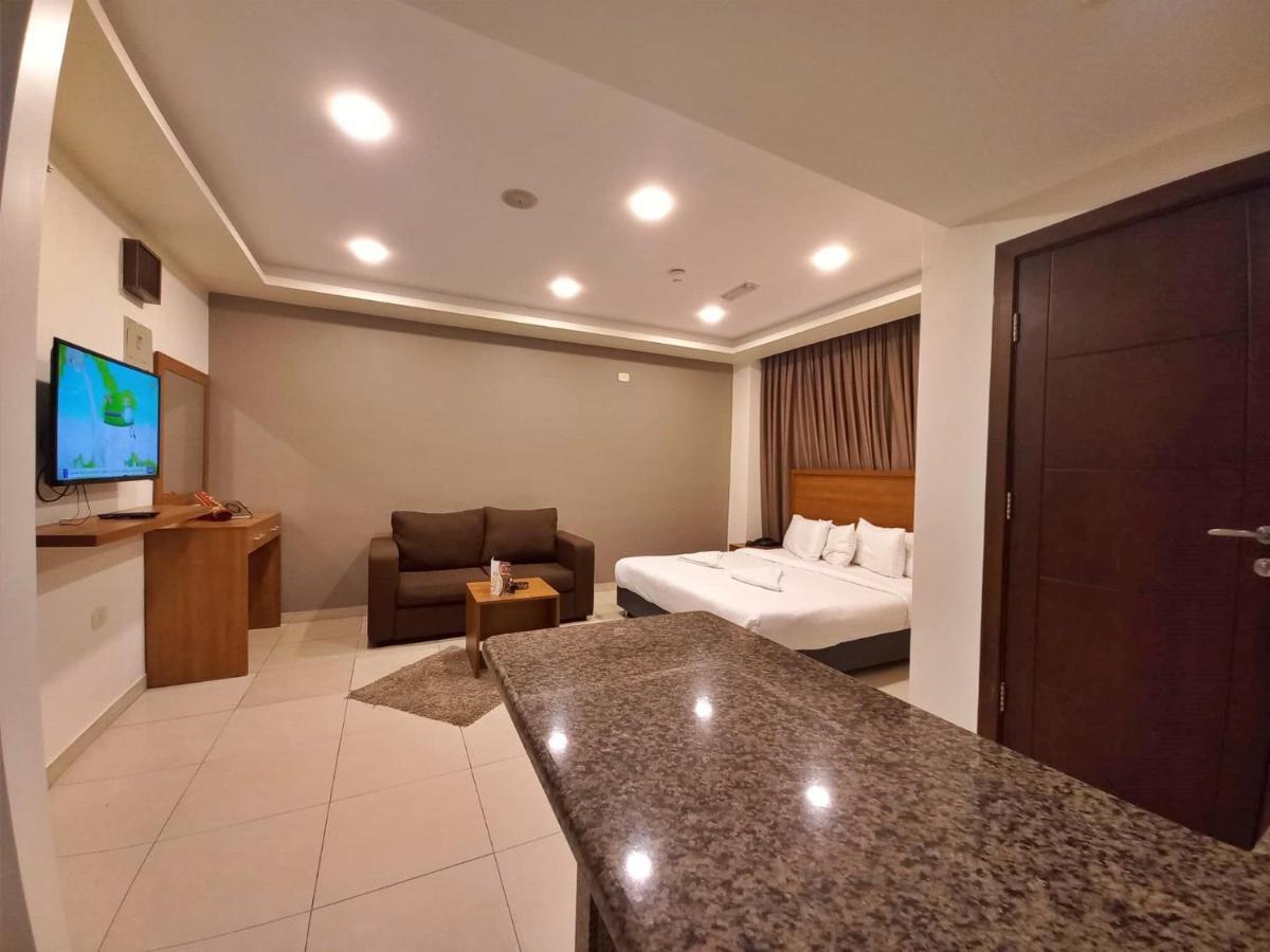 Lujain Hotel فندق النور واللجين Amman Ngoại thất bức ảnh