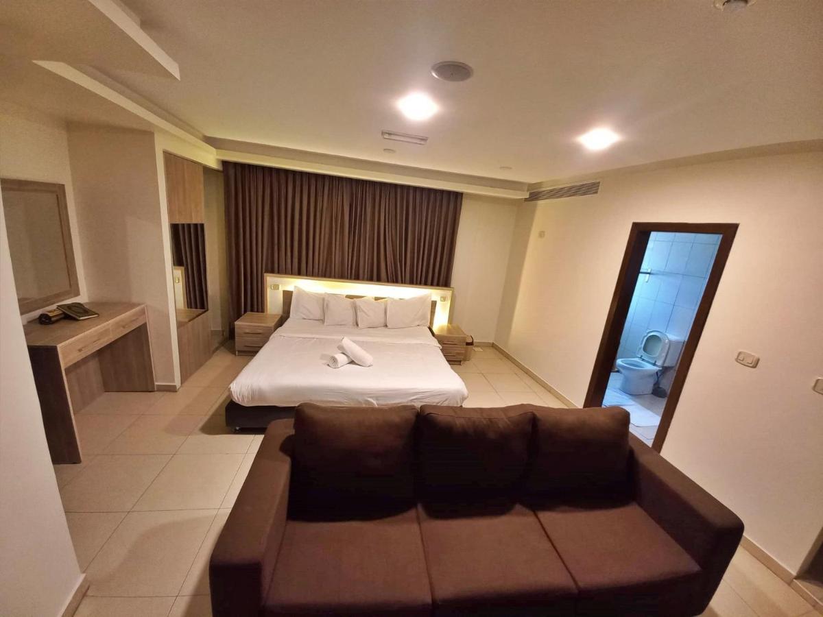 Lujain Hotel فندق النور واللجين Amman Ngoại thất bức ảnh